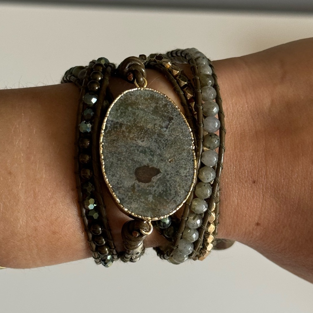 Labradorite Wrap Around Bracelet (NEW)